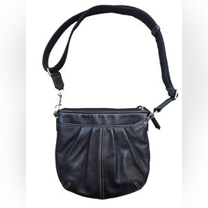 COACH Black Leather Swingpack Crossbody Bag Purse